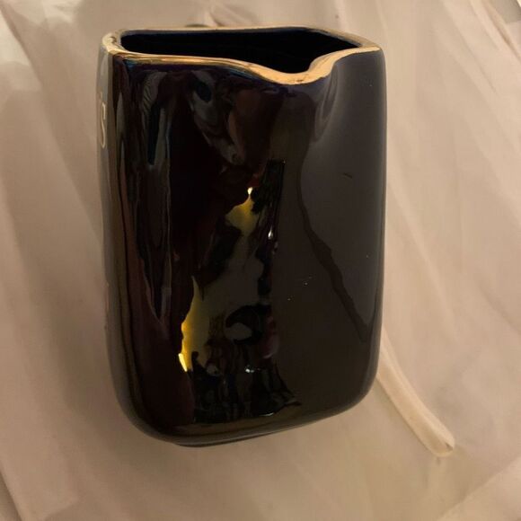 Seagram’s VO Canadian Whisky Blue Ceramic Pitcher - Picture 4 of 9